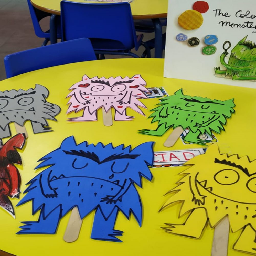 Pre-K 3 y el Monstruo de los colores