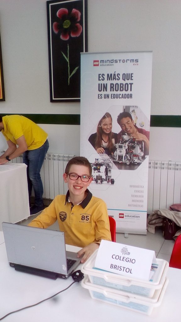 ROBOTICA BRISTOL COLEGIO